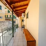 Helen Old Town Cozy Corfu 2