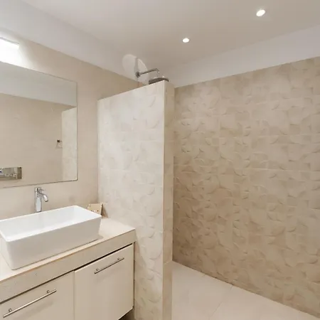 Apartamento Helen Old Town Cozy Corfu 2 *